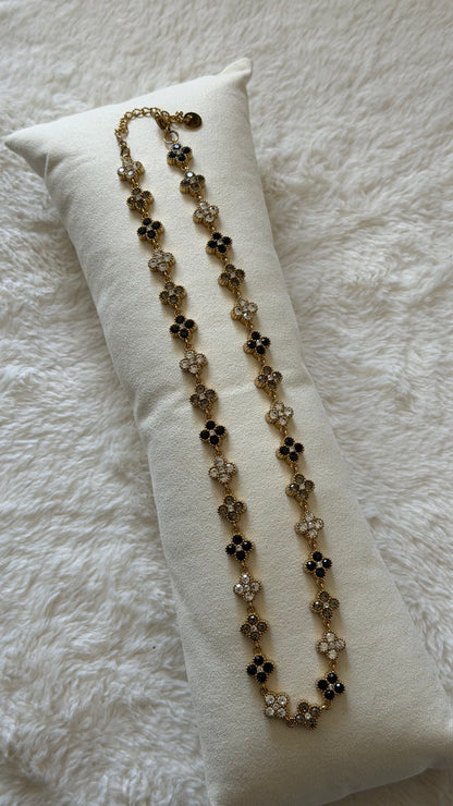 Collier NOA
